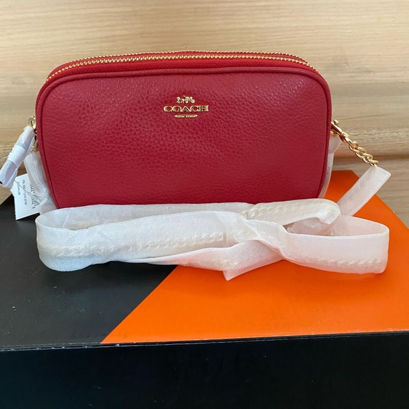 Coach Crossbody Bag with Chain Strap - Picture 1 of 4